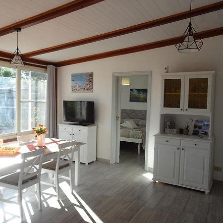 Casa Vacanza Villa Giovanna Валдериче Екстериор снимка